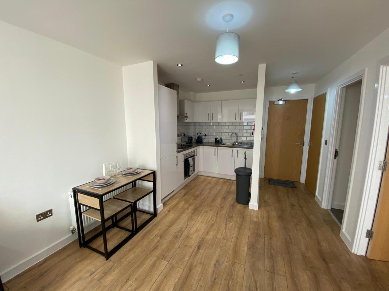Deluxe Central Apartment - Fast Wifi- Utilitia Arena - Icc - Sea Life Centre Birmingham Buitenkant foto